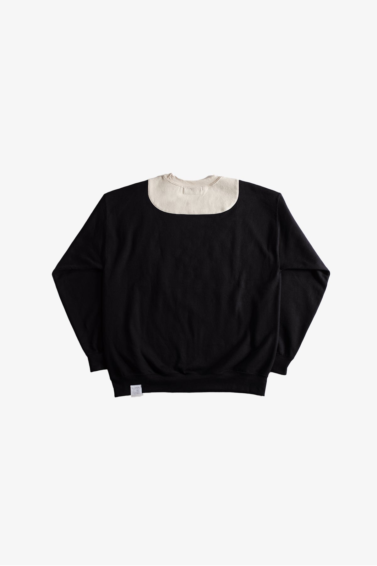 EESETT&Co 　胸元切り替えリメイクカレッジスウェット　ブラック×ベージュ　背面