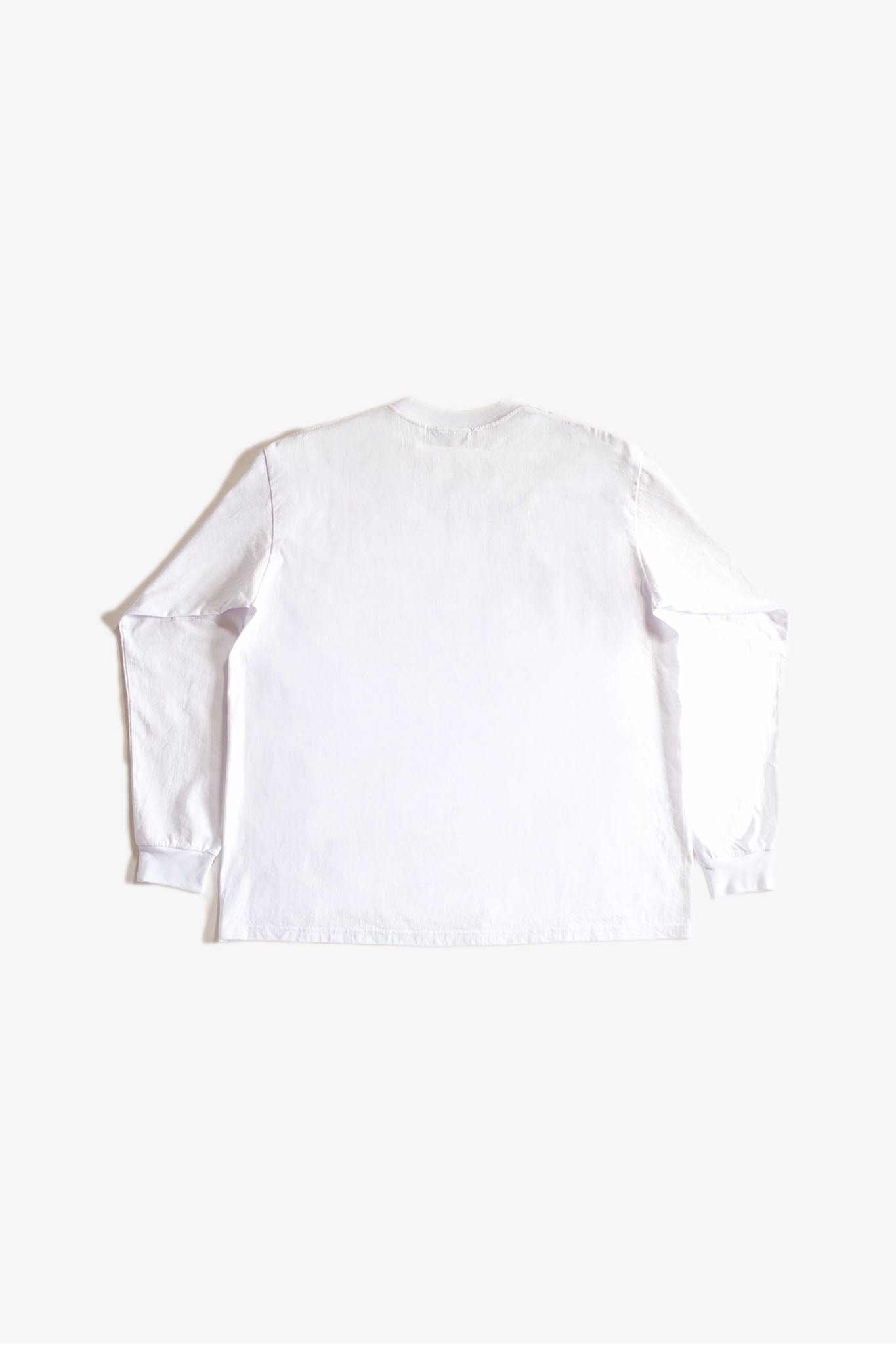 EESETT&Co コットン100％のシャツ生地を使用した胸当てに黒糸のハンドステッチ 左胸にシャツ生地のポケット 背面 白
