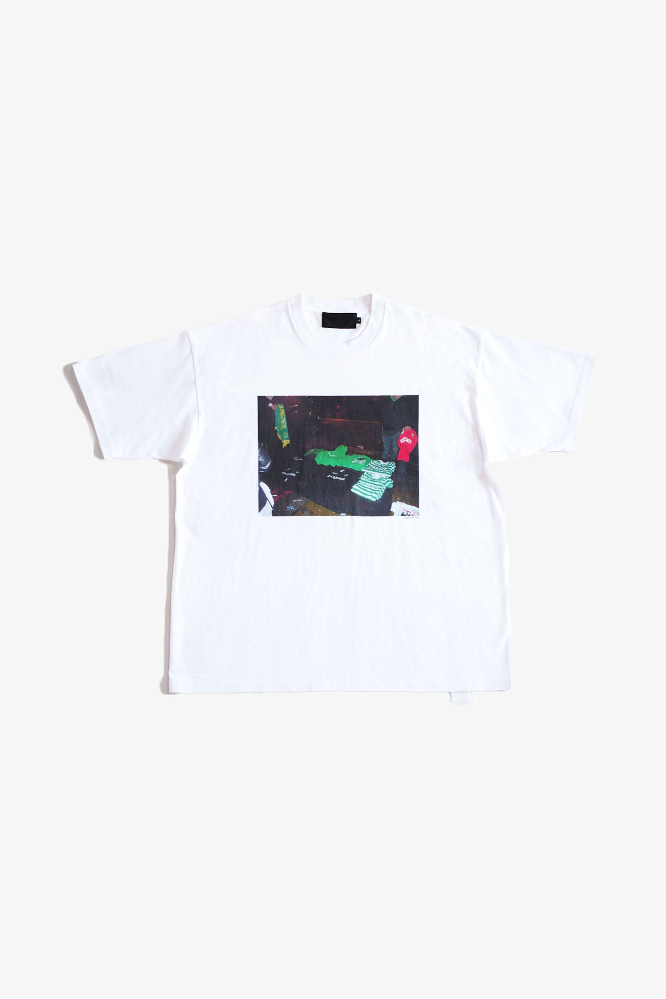 THE HUCKLEBERRY バンドの路上物販プリント 白Tシャツ