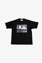 THE HUCKLEBERRY THE OLDCURIOSITYSHOPプリント 黒Tシャツ